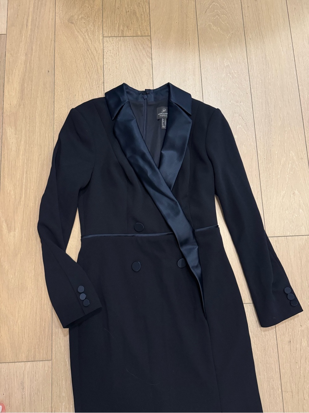Adrianna Papell Crepe Long Sleeve Tuxedo Trumpet Gown - Picture 5 of 7